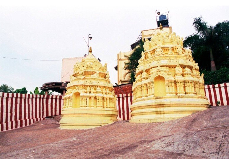 Gavi Gangadhareshwara Temple