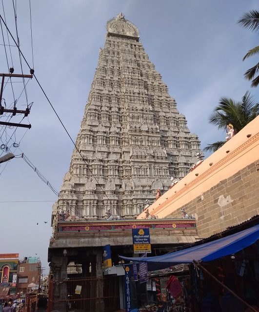 Lord Annamalaiyar temple – Tiruvannamalai – Tamil Nadu