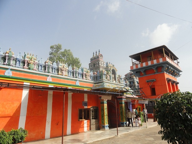 Five Famous temples in Hyderabad - Kesari Hanuman Temple