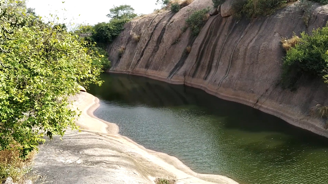 Sita Devi pond at Ramadevara Betta ( Ramanagara Hills ) 