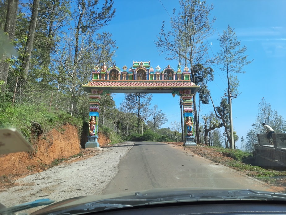 road leading to Servarayan Temple (Shevaroy Temple) 